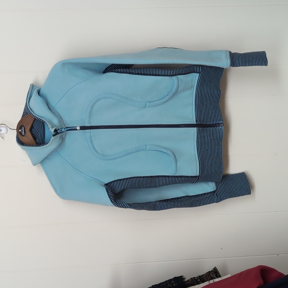 Lulu scuba  size 4